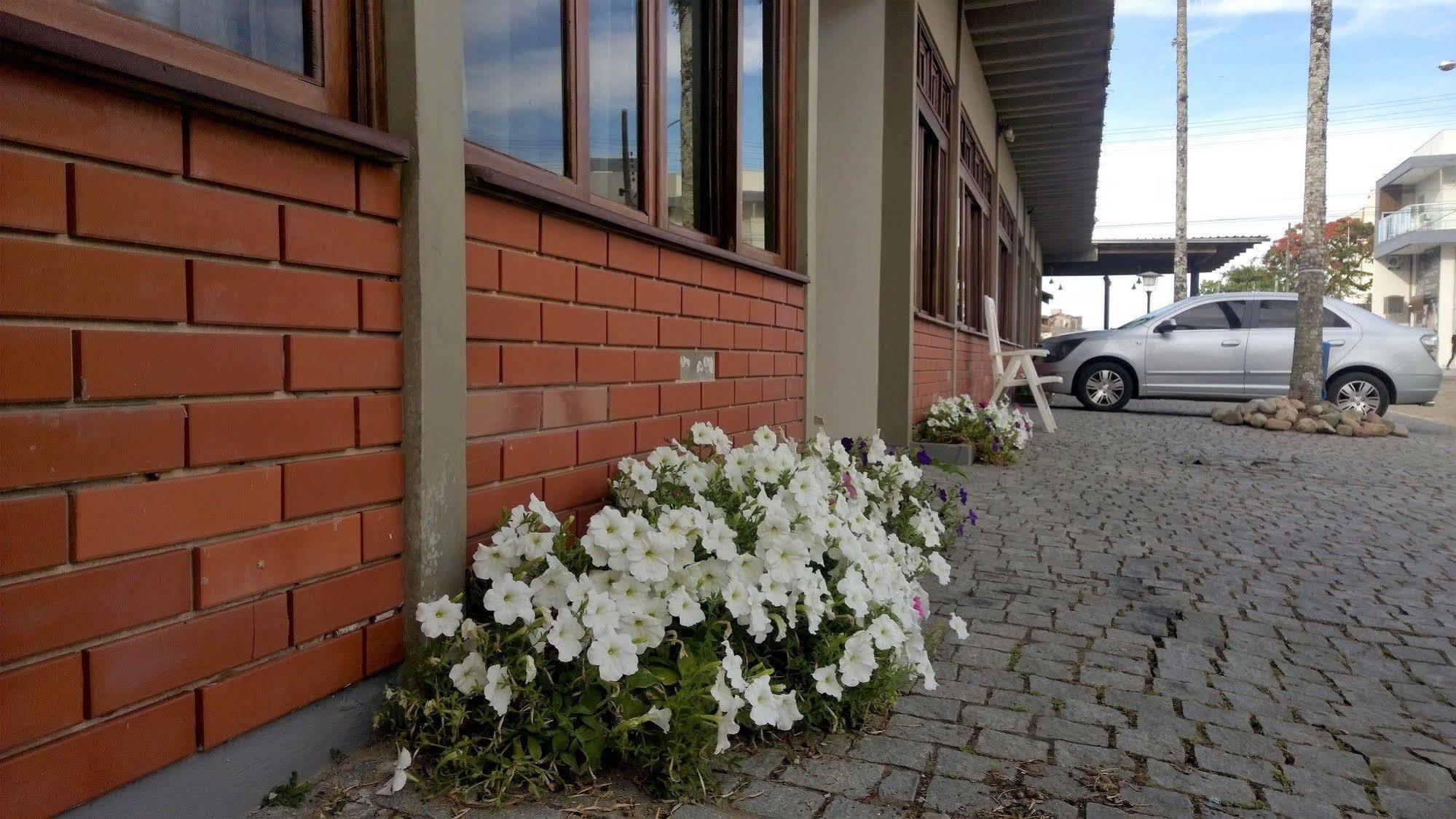 Hotel Picarras Пеня Екстериор снимка
